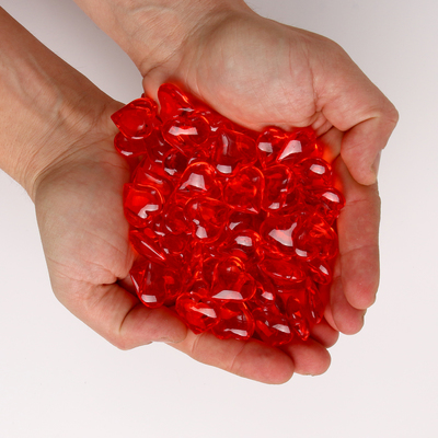 Сердечки пластиковые декоративные, 100 шт., 2×2 см