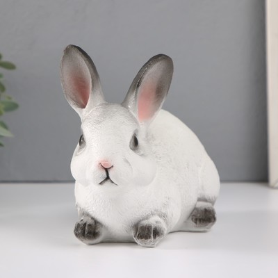 Копилка  "Кролик №1  Белый с чёрными кончиками" высота 14 см, ширина 10 см, длина 18 см.