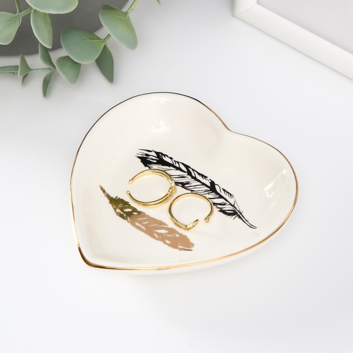 Сувенир керамика подставка под кольца "Сердце. Пёрышки" 10,5х10х2 см