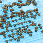 Коврик для лизания на присосках 18.5×18.5 см, силикон, голубой - Фото 2