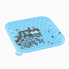 Коврик для лизания, 18.5×18.5 см, на присосках, силикон, голубой