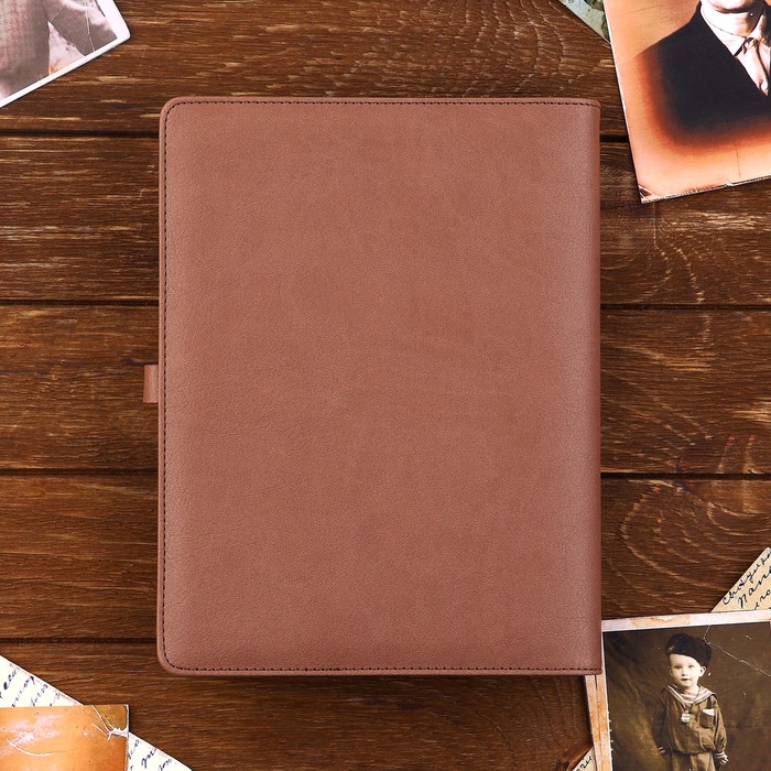 Родословная книга со встроенной флешкой 16 Gb «Наше фамильное дерево», 17,5 х 23 см. 9874514