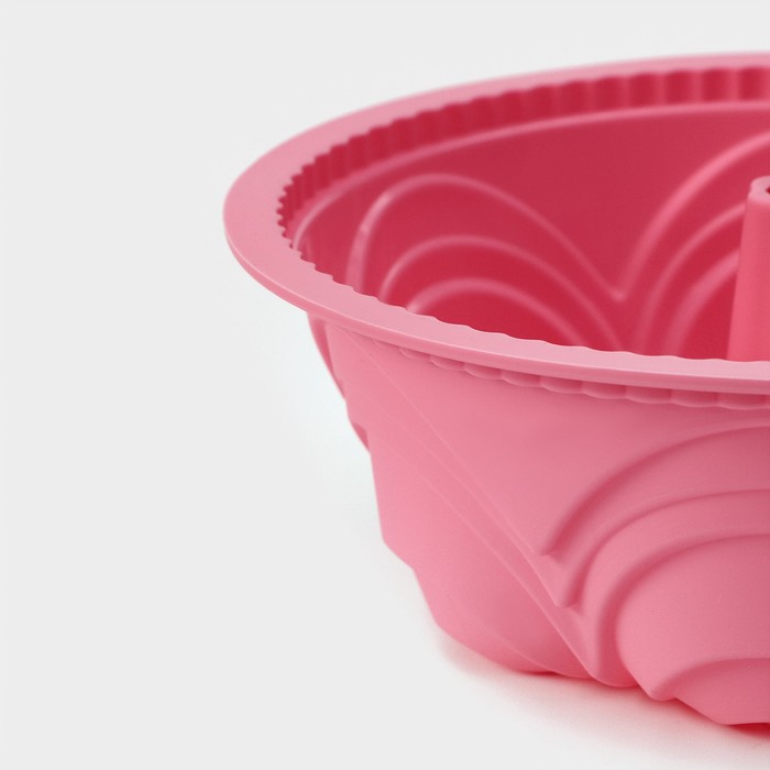 Форма для выпечки "Немецкий кекс. Торжество" 22.5х8 см (внутр.диаметр 20см), цвет розовый