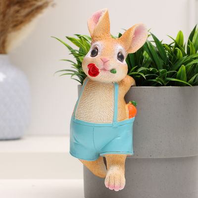 Фигурка для флорариума «Зайчишка с розой», декор на кашпо, 17×7×7 см