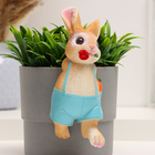 Фигурка для флорариума «Зайчишка с розой», декор на кашпо, 17×7×7 см - Фото 2