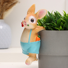 Фигурка для флорариума «Зайчишка с розой», декор на кашпо, 17×7×7 см - Фото 4