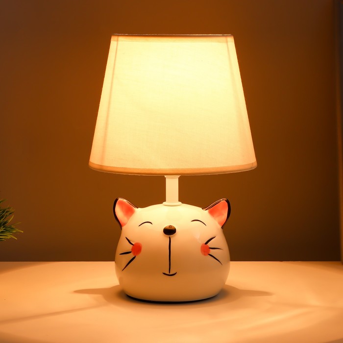 Настольная лампа "Котенок" Е14 40Вт белый 17х17х27 см RISALUX - фото 1927049306