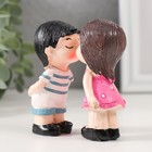 Сувенир полистоун "Первый поцелуй" набор 2 шт 3,5х7х8,5 см - фото 23748686