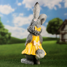 Садовая фигура "Зайчиха Пасхальная" 50х22х22см - Фото 3