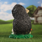 Садовая фигура "Ежик с лопатой" 33см - фото 24321901