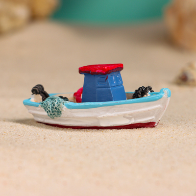 Сувенирная модель корабля «Рыбацкое судно-мини», фигурка полистоун, 5 см, МИКС
