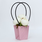 Сумка для цветов тиснение пудра влагостойкая, 12×12 - 8×8 - 12.5 см - Фото 2