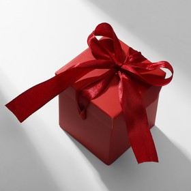 Коробочка подарочная «Презент» 6×6×6, красный