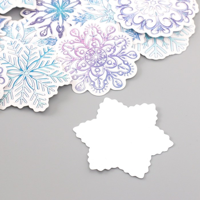 Наклейки для творчества "Снежинки" тиснение серебро набор 48 шт 9х7х0,8 см