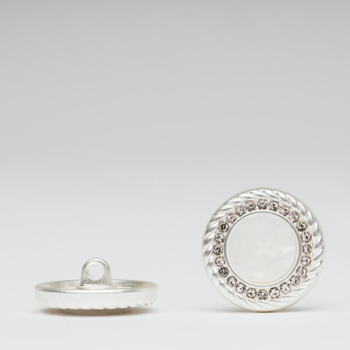 Пуговица «Кристалл с цепью» маленькая, размер 17 мм, цвет белый - Фото 1