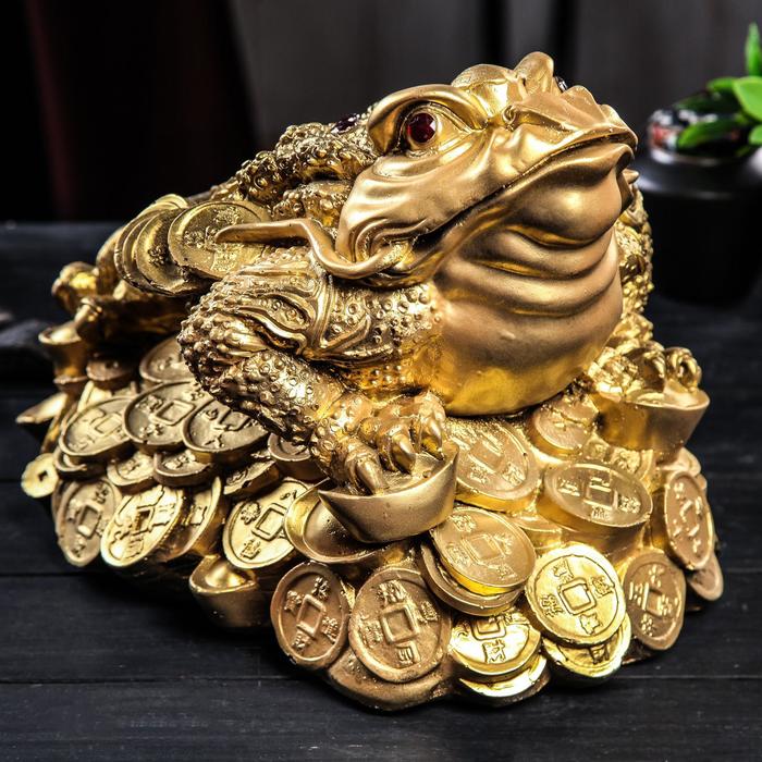 Копилка "Жаба на монетах", глянец, золотистый цвет, 24 см - Фото 1