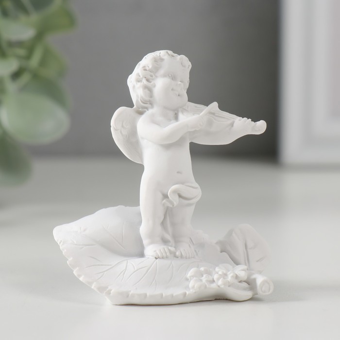 Сувенир полистоун "Белоснежный ангел со скрипкой на листике" 6,2х6,4х3,3 см - Фото 1