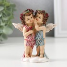 Сувенир полистоун "Два ангела в веночках с розами секретничают" 9х8,5х3,5 см - Фото 1