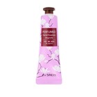 Крем-эссенция для рук парфюмированный Perfumed Hand Essence -Magnolia- 30 мл - Фото 1