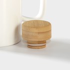 Ёмкости для соусов фарфоровые на подставке из бамбука BellaTenero, 3 предмета: 2 соусника 420 мл, подставка 17×7,2×17 см, цвет белый - фото 9376375