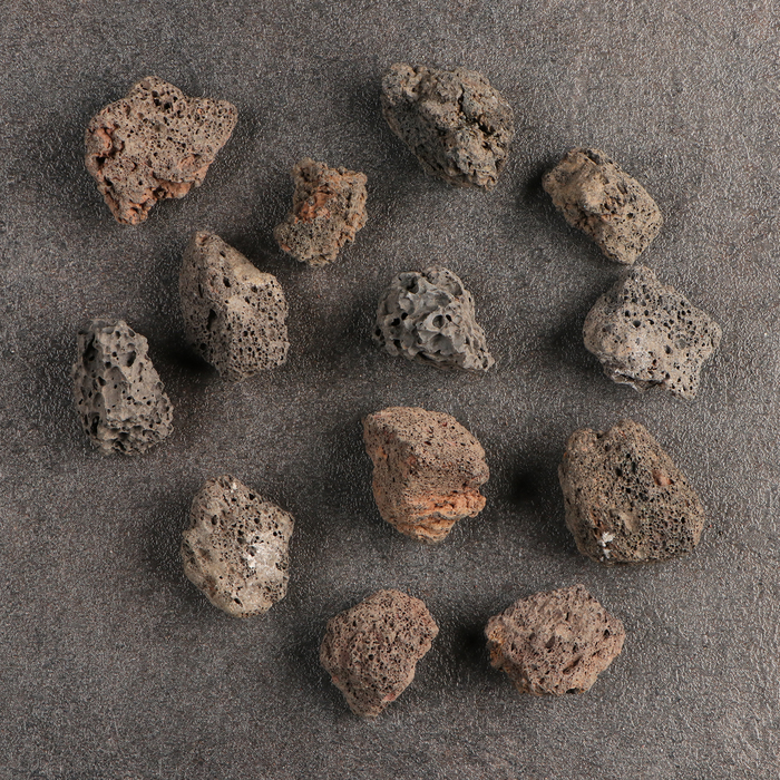 Набор камней коллекционных сувенирных «Обсидиан колотый», кристаллы, фракция 2-3 см, 100 г - Фото 1