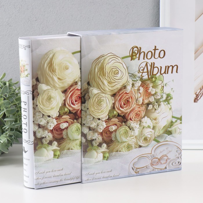 Фотоальбом на 100 фото 10х15 см "Белые розы" золото, в коробке МИКС 5,7х25х26 см