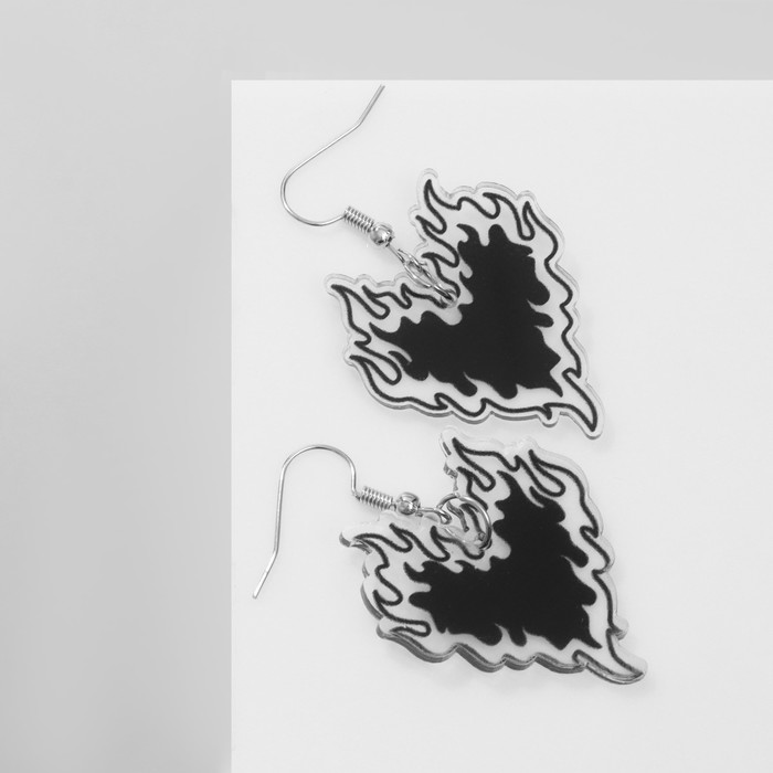 Серьги акриловые «Сердце» горящее, цвет чёрный - Фото 1