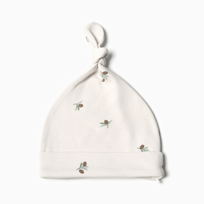 Шапочка детская с узелком «Крошка Я» Olives, размер 42, молочная