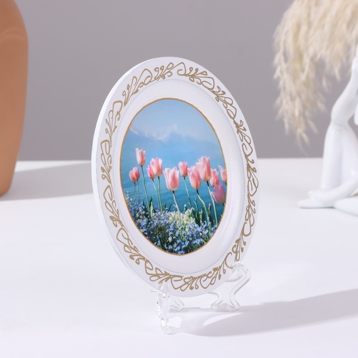 Тарелка «Тюльпаны», белая, D = 14,8 см, лаковая миниатюра