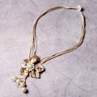 Колье 27х4,5х1,5 см "Белый бутон" - Фото 1