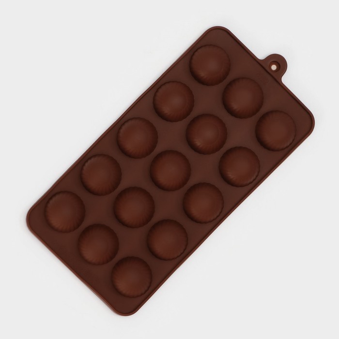 Форма силиконовая для шоколада Доляна «Шарики», 20,5×10,2 см, 15 ячеек (d=2,8 см), цвет коричневый