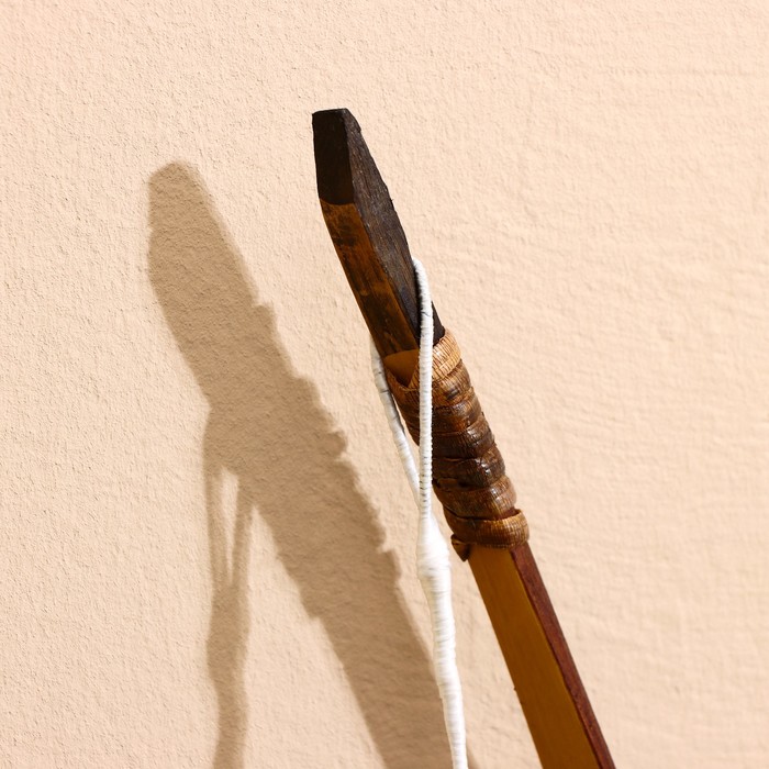 Сувенир Лук со стрелами из бамбука 125х65х3 см - фото 1887653335