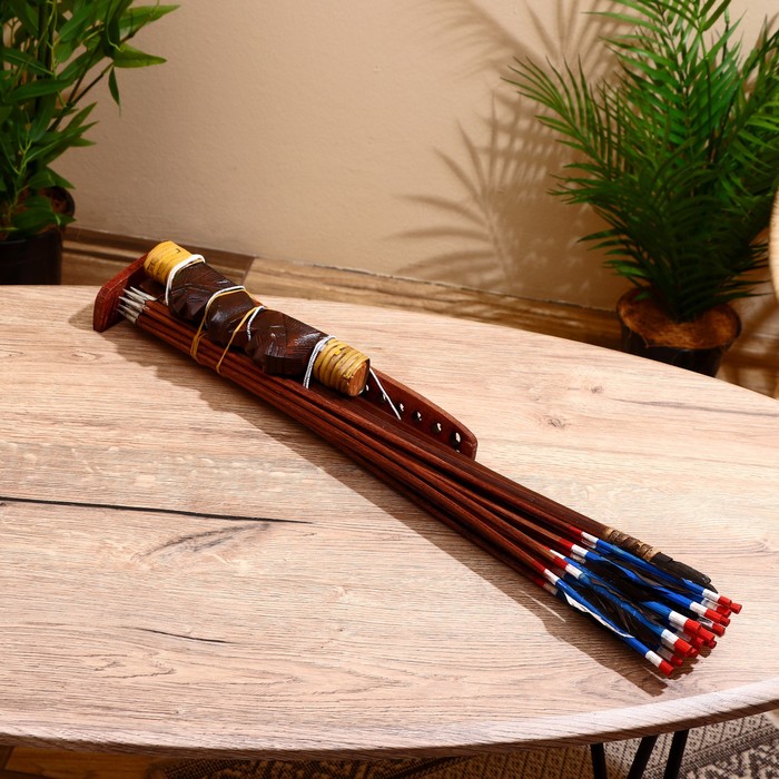 Сувенир Лук со стрелами из бамбука 125х65х3 см - фото 1887653336