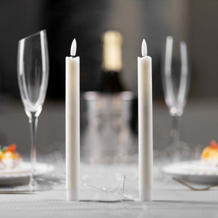 Набор светодиодных свечей, белые, 2 × 25 × 2 см, пластик, воск, батарейки АААх2 (не в комплекте), свечение тёплое белое, 2 шт.