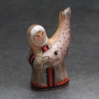 Сувенир "Эскимос с рыбой", селенит - фото 321218292