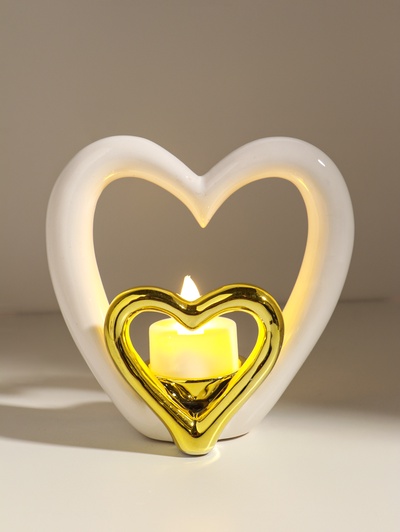 Подсвечник на 1 свечу «Сердце в сердце», белое с золотом, 12.7×5.5×12.2 см