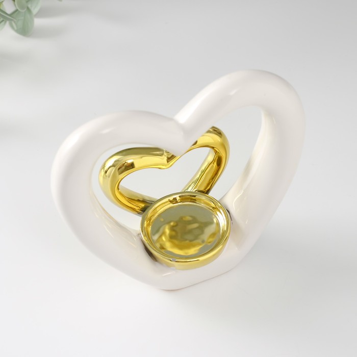 Подсвечник керамика на 1 свечу "Сердце в сердце" белое с золотом 12,7х5,5х12,2 см