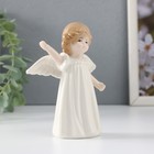 Сувенир керамика "Девочка-ангел в белом платье с протянутой ручкой" 9х5х11,5 см - фото 11213505