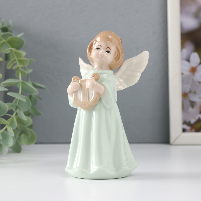 Сувенир керамика "Девочка-ангел в зелёном платье с лирой в руках" 7х5,5х12,2 см - Фото 1