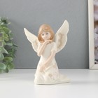 Сувенир керамика "Девочка-ангел в белом платье с узорами сидит" 10х7х13 см - Фото 1