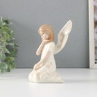 Сувенир керамика "Девочка-ангел в белом платье с узорами сидит" 10х7х13 см - Фото 2