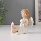 Сувенир керамика "Девочка-ангел в белом платье с сердцем сидит" 6,5х5х7 см - Фото 2