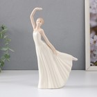 Сувенир керамика "Утонченная балерина в белом платье" 11х5х18,5 см - фото 12120993