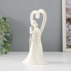 Фигурка керамика «Абстракция. Влюблённые, объятия у большого сердца», 8.5×7.4×16 см - Фото 2