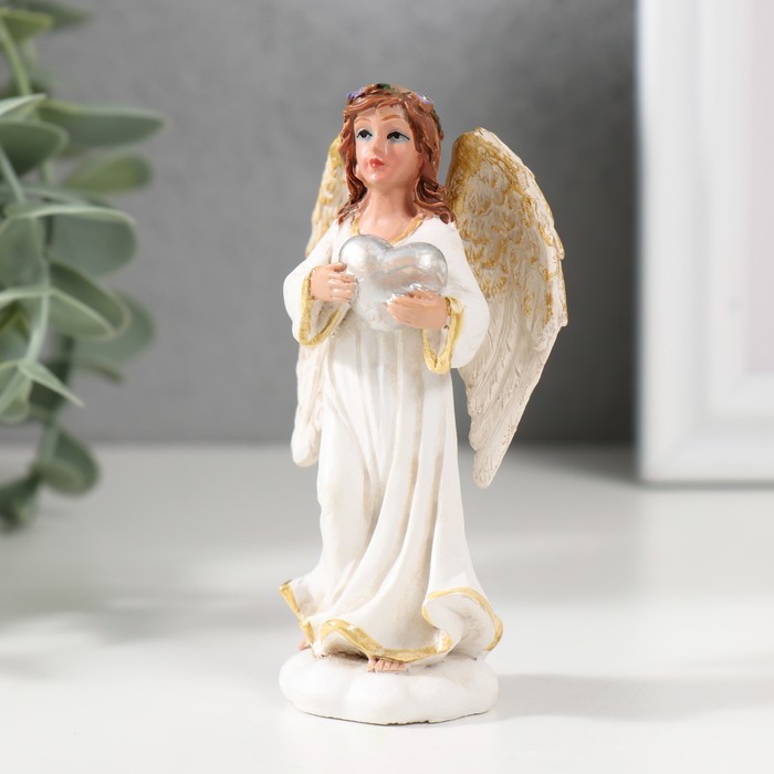 Сувенир полистоун "Ангел-девушка с сердцем" 9х3х4,7 см