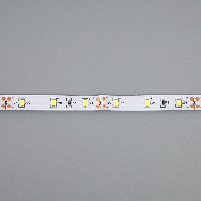 Светодиодная лента ЭРА 12В, SMD2835, 5 м, IP20, 4.8Вт/м, 60 LED/м, 4000К