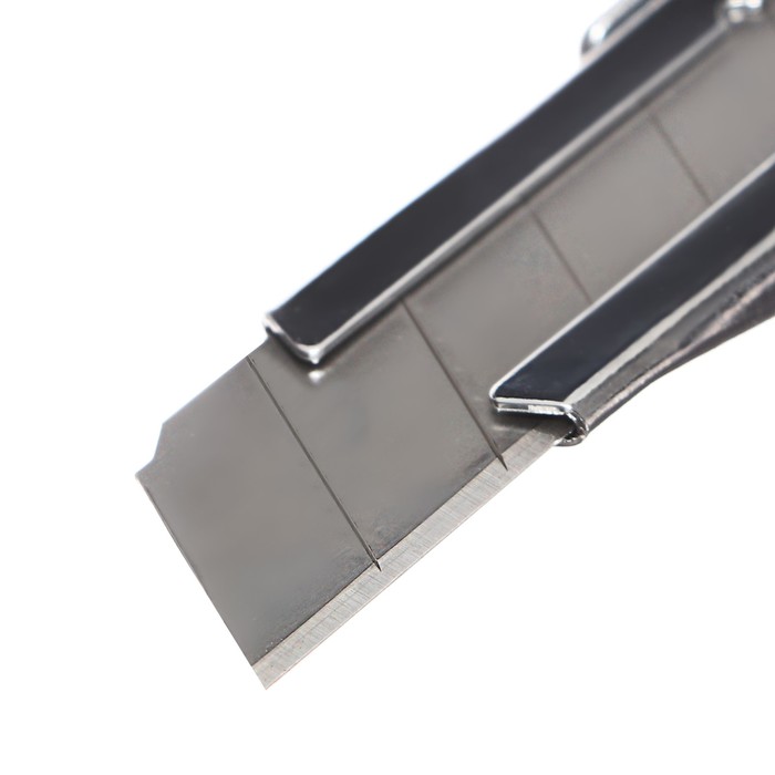 Нож канцелярский 18мм металлический, автофиксатор, Zinc-alloy, металл направляющие, TOP