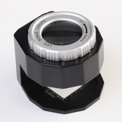 Лупа ювелира, кратность 10, линза 25 мм, подсветка