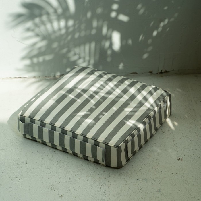 Подушка - бустер Pasionaria «Кембридж», 40×40×10 см, серая - Фото 1