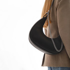 Сумка женская багет TEXTURA на молнии, 28×7×26 см, чёрная - Фото 12